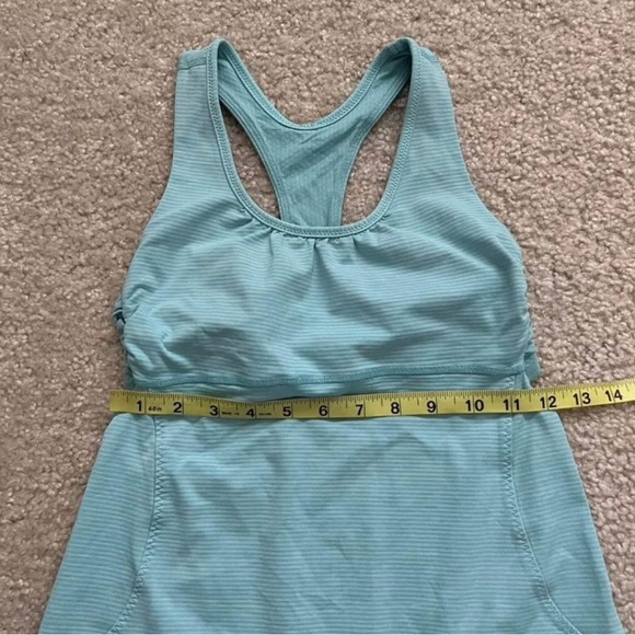 Lululemon Turbo Racerback Tank Size 4 - Picture 8 of 9